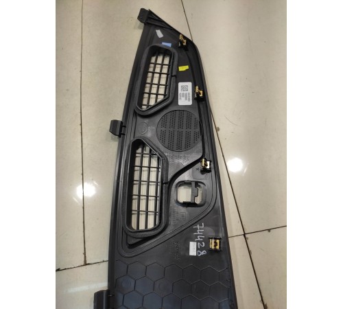 накладка декоративная на торпедо