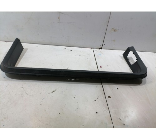 Накладка двери задняя правая