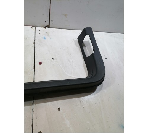 Накладка двери задняя правая