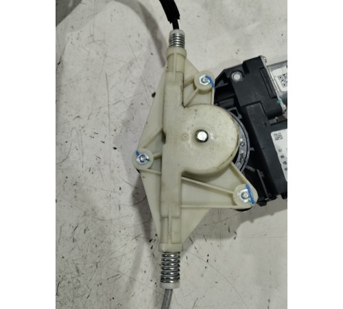 Стеклоподъёмник двери передний правый