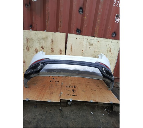 Бампер задний