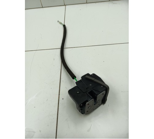 Замок двери передний правый