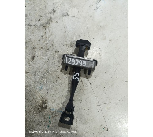 Ограничитель двери передний правый