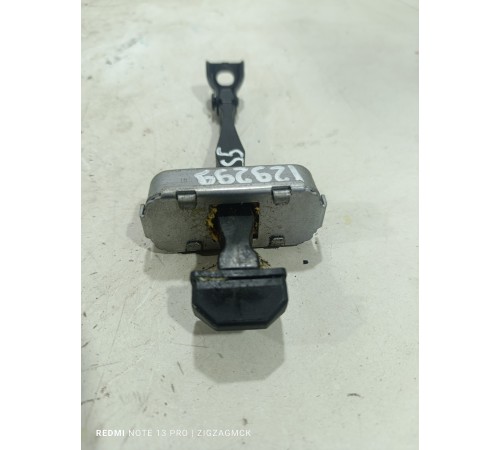 Ограничитель двери передний правый