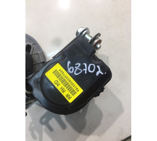 Ремень безопасности (задний, правый)