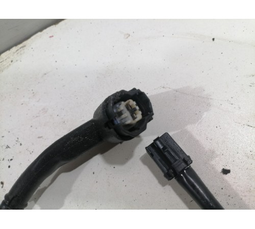 Трос стояночного тормоза