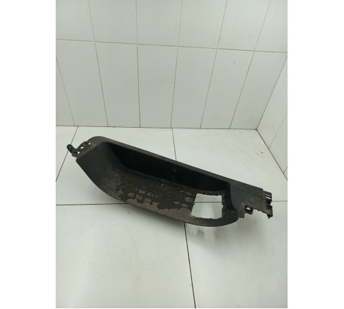 Накладка на порог передняя левая