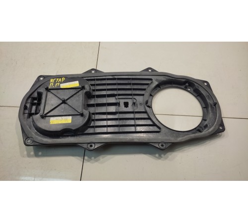 Накладка двери (передняя, правая, внутренняя)