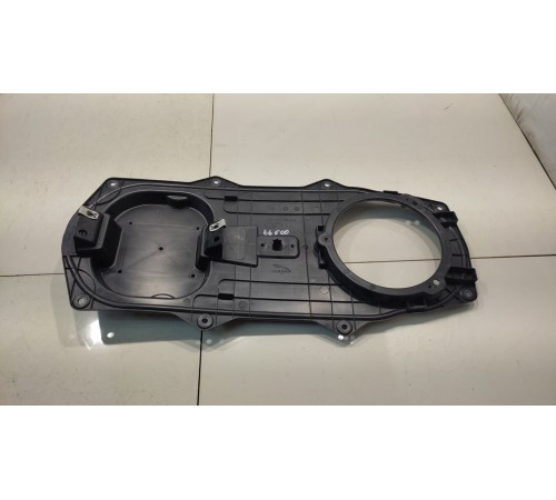 Накладка двери (передняя, правая, внутренняя)