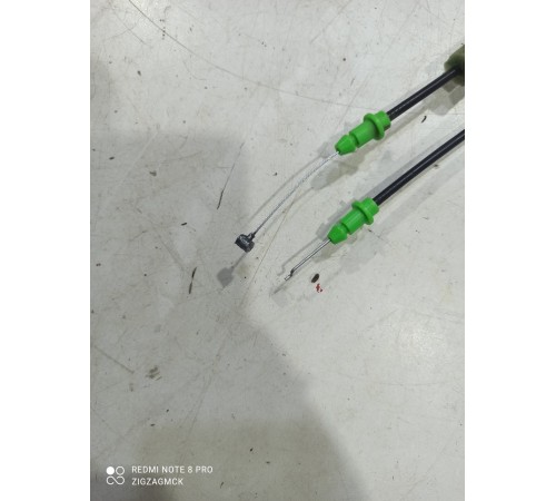 Тросик замка двери передний правый