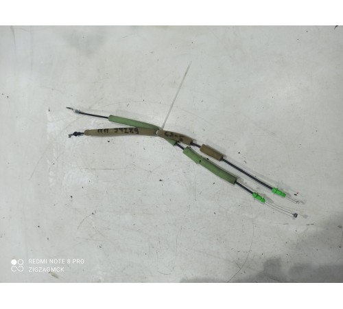 Тросик замка двери передний правый