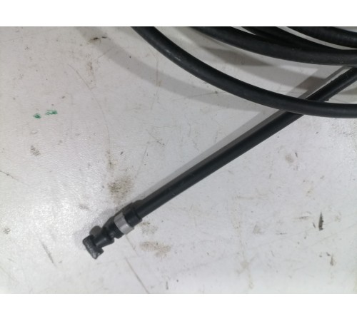 Трос открывания лючка бензобаза