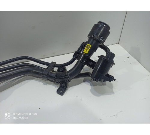 Горловина топливного бака