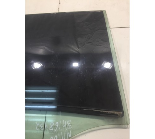 Стекло двери (заднее, правое)