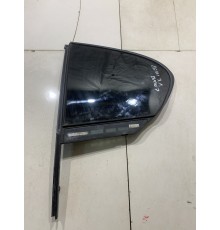 Глухое стекло двери (заднее левое)