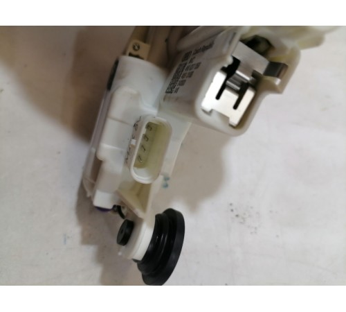 Доводчик двери передний левый