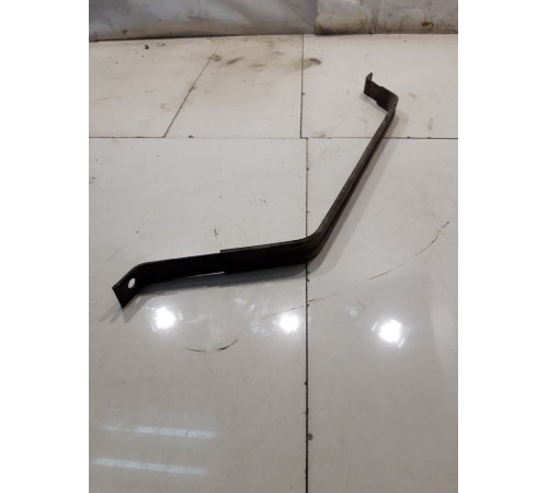 крепление бака