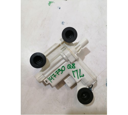 Доводчик двери передний левый