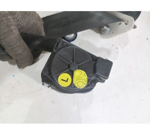 Ремень безопасности передний левый