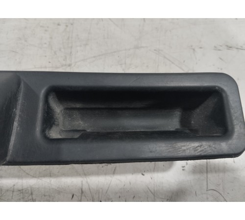 Кнопка открывания багажника