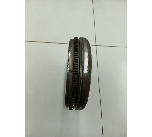 Маховик двигателя