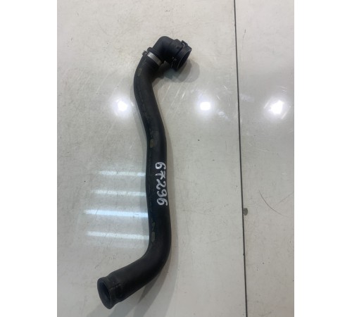 Патрубок системы охлаждения