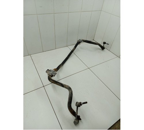 Стабилизатор передний