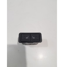 Кнопка обогрева сидений второго ряда