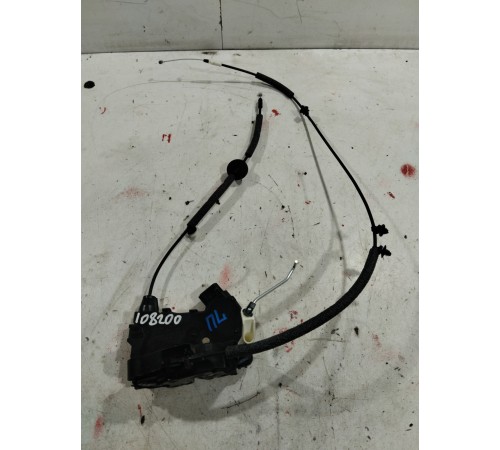 Замок двери (передний левый)