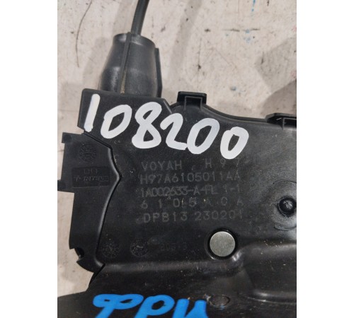 Замок двери (передний левый)