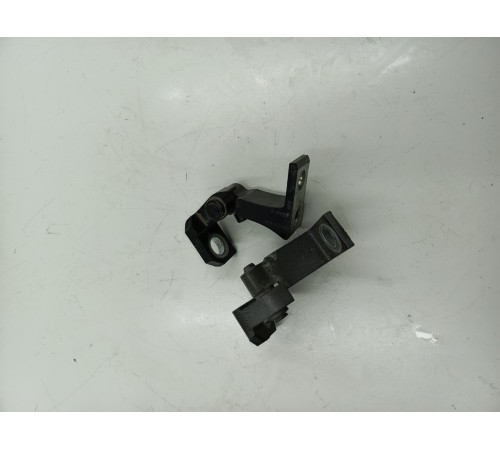 Комплект петель передней левой двери 2 шт.