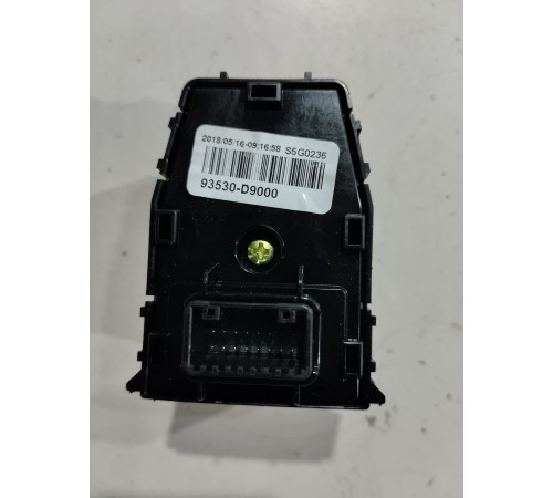 Блок кнопок регулировки зеркал