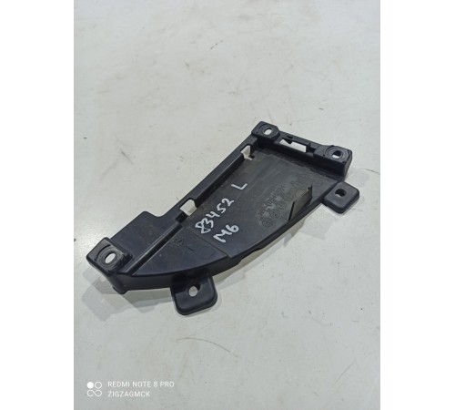 Накладка кузова левая