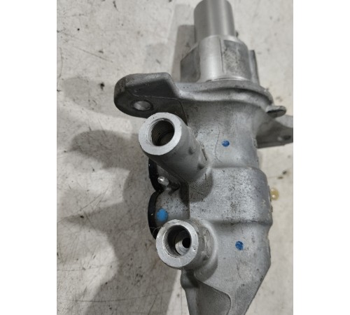 Главный тормозной цилиндр