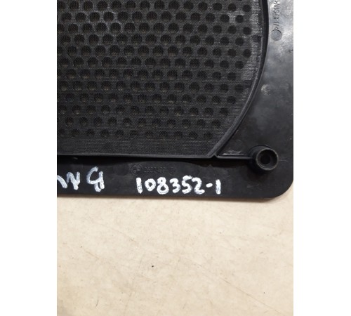 Сетка (решетка) динамика левая