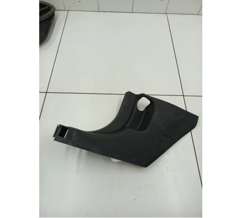 Накладка порога передняя левая