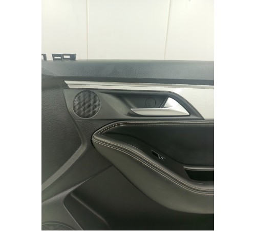 Обшивка Передняя правая