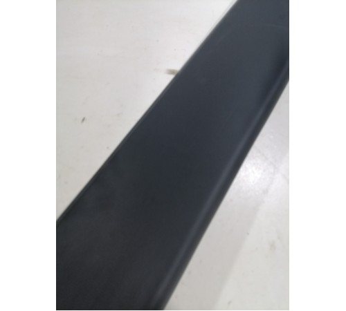 Обшивка крышки багажника