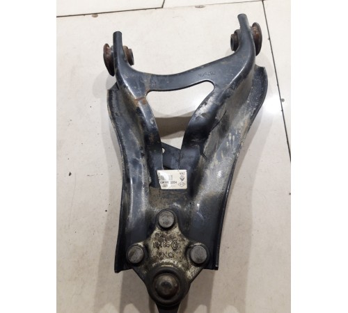 Рычаг подвески(передний правый)