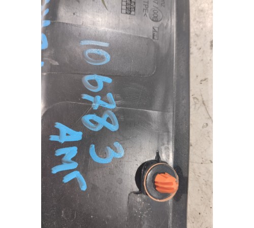 Накладка проема крыши багажника верхняя