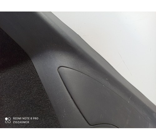 Обшивка багажника(левая)