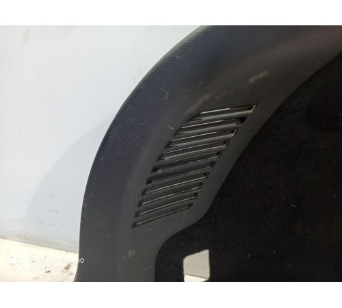 Обшивка багажника(левая)