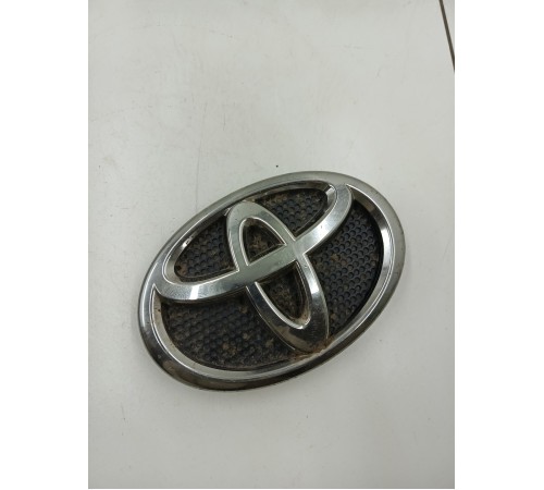 Эмблема передняя