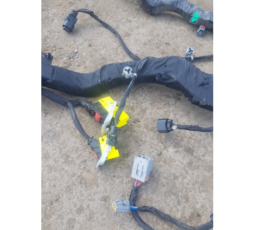 Электропроводка салона