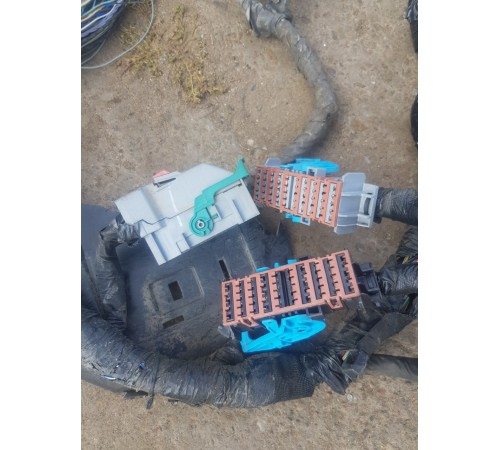 Электропроводка салона