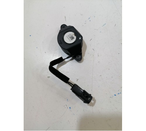 	Динамик системы экстренного вызова