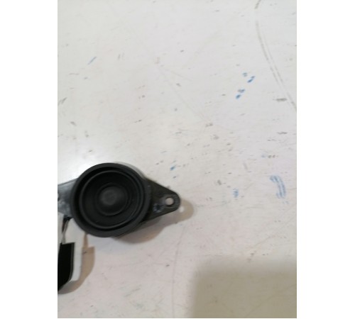 	Динамик системы экстренного вызова