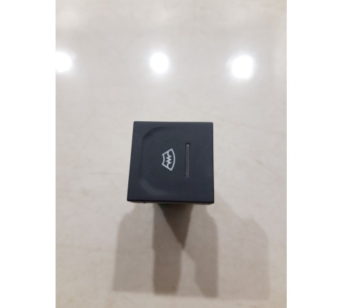 Кнопка обогрева лобового стекла