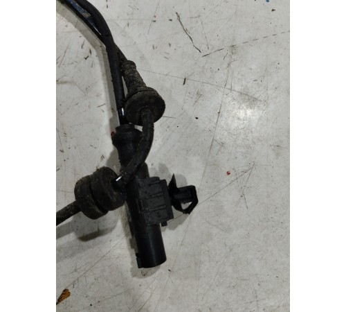 Датчик ABS передний правый