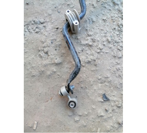 Стабилизатор задний